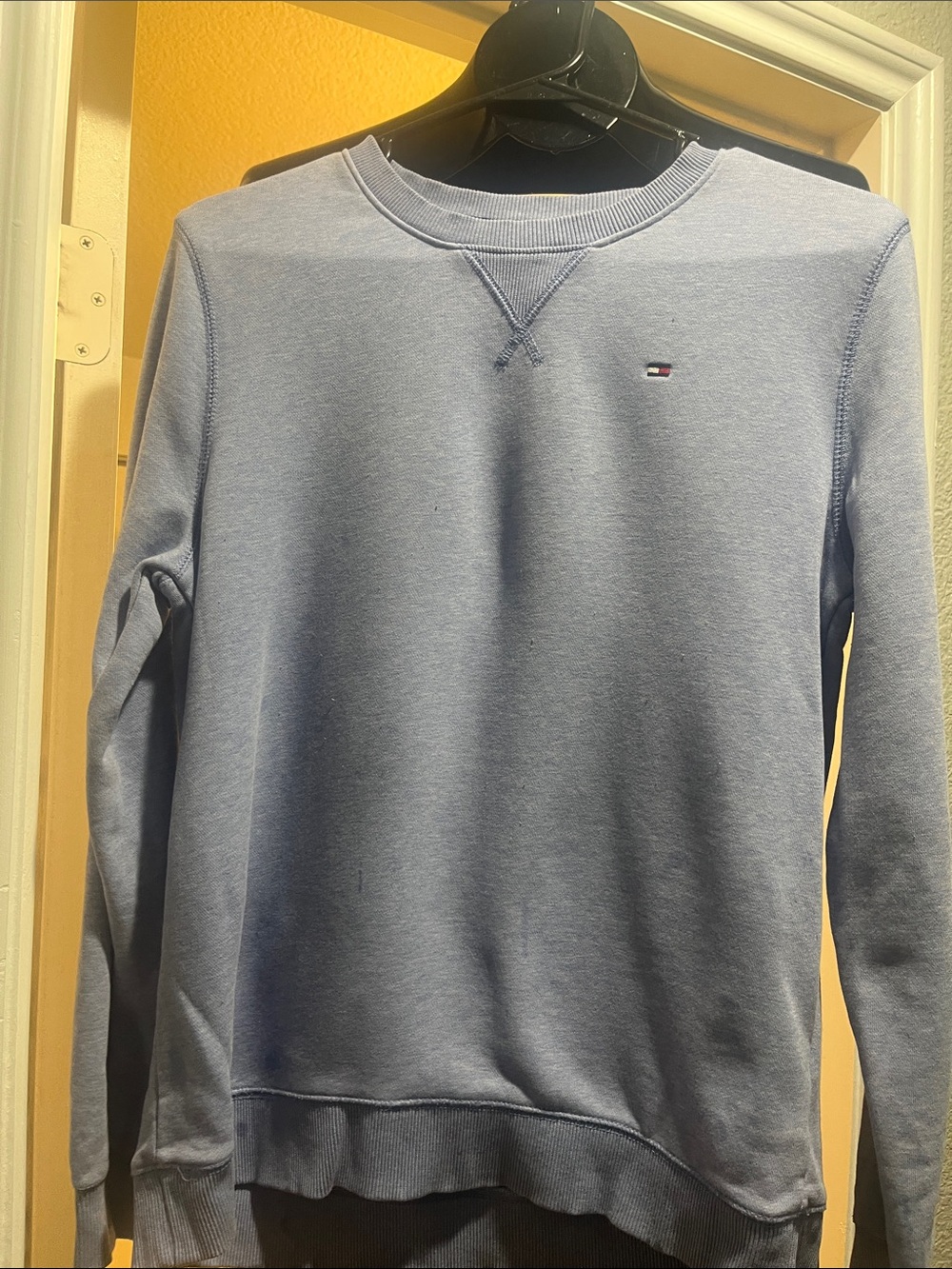 Tommy Hilfiger Men’s Light Blue Crewneck Sweatshirt/Boss Men’s Gray Polo